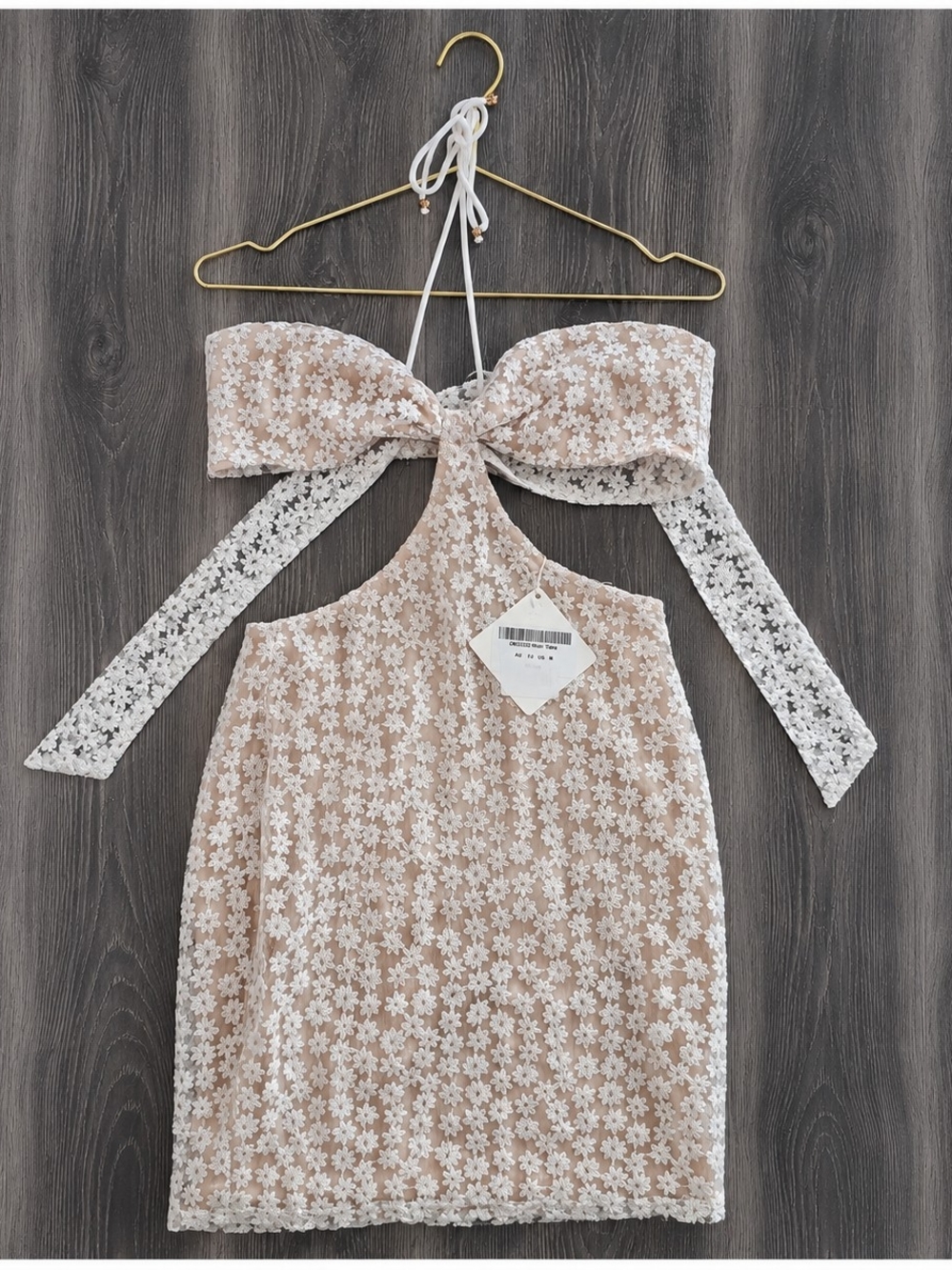 White Floral Lace Halter Mini Dress – Size M